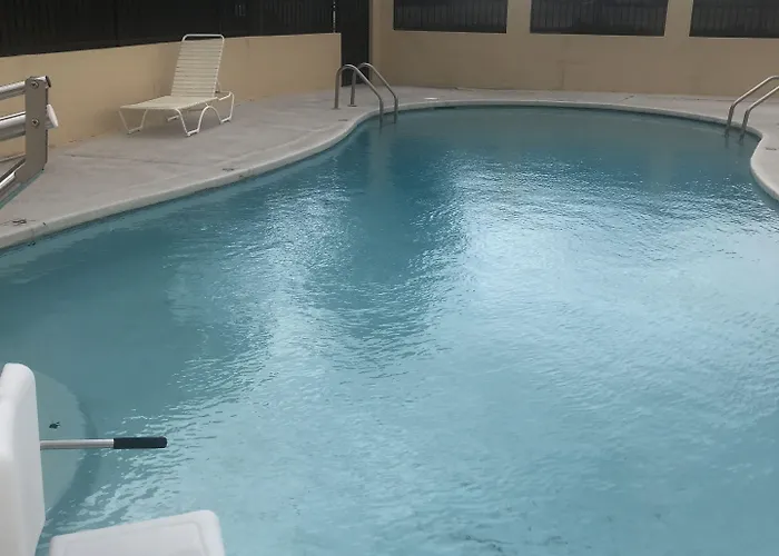 Hotel Travel 2*