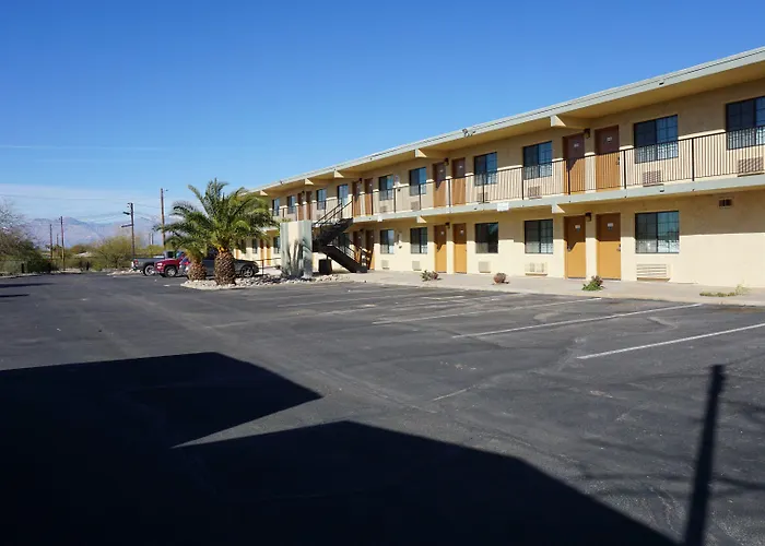 Hotel Travel 2*
