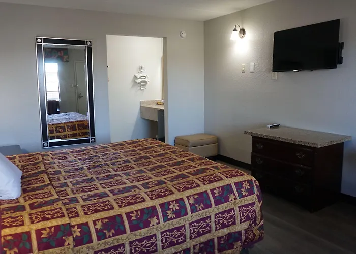 Hotel Travel 2*