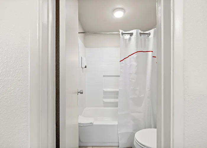 Travel Hotel