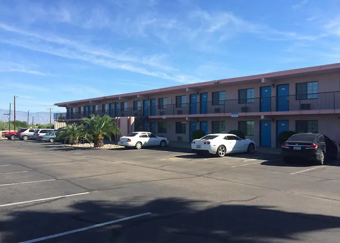 Travel 2* Tucson